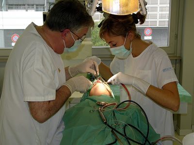 implanto-accessible-implants